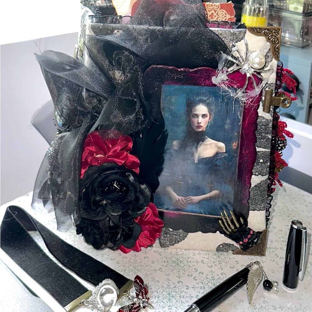 Huge Dark Gothic Junk Journal Chain Link Closure Charms Fountain Pen Bookmark